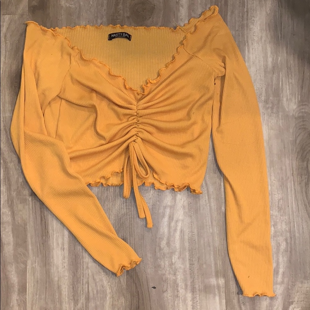 Nasty gal yellow crop top 🌞